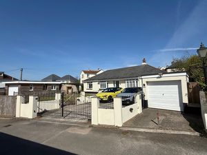 Photo 8- click for photo gallery